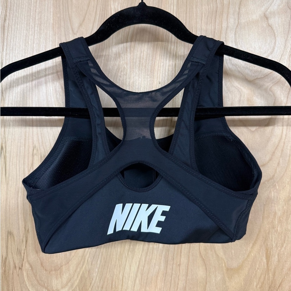 NIKE Womens High-Support Padded Zip-Front Black Sports Bra Size Small - Picture 2 of 5